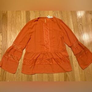 ❗️5 for $35❗️Orange Lace Top NWT